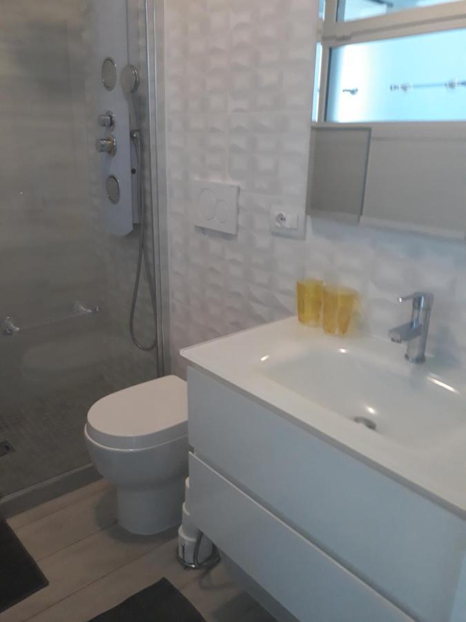 Le Palais Du Tropique Appartement Vue Mer 5E Etage Avec Ascenseur Juan-les-Pins Kültér fotó